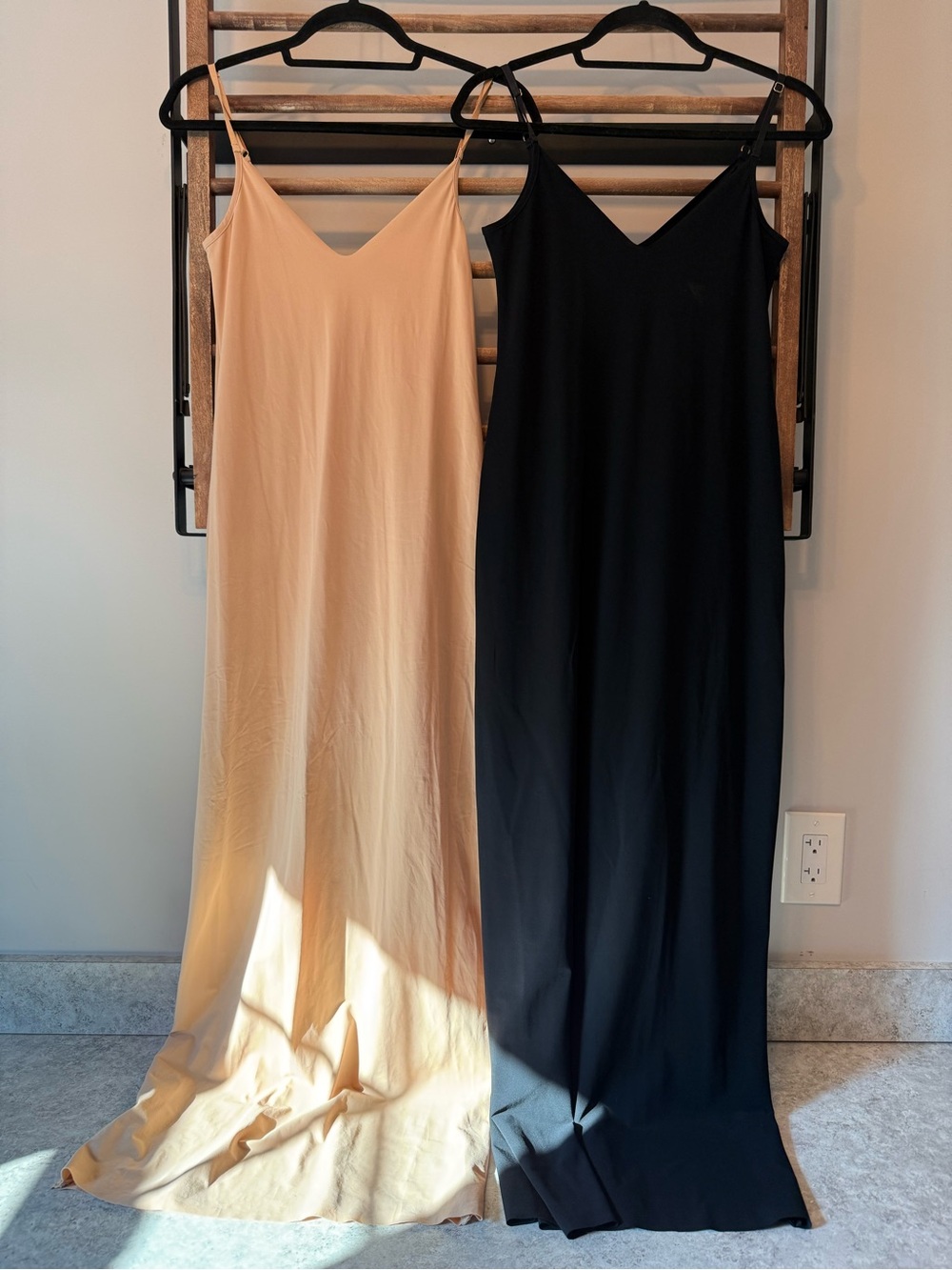 Command Maxi Slips in Beige and Black - (Set of 2)